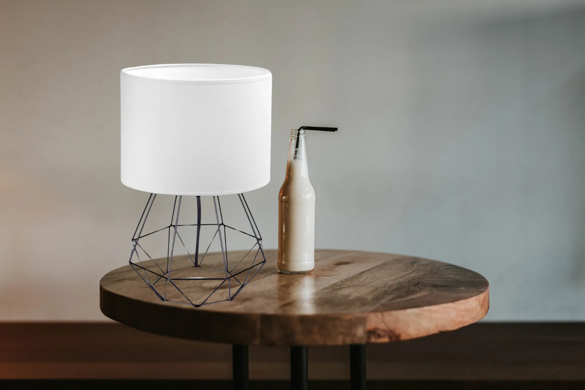 Aranżacje-lampy-fabryka-lamp (4) NOWOCZESNA LAMPA SUFITOWA WISZĄCA ŻYRANDOL ABAŻUR